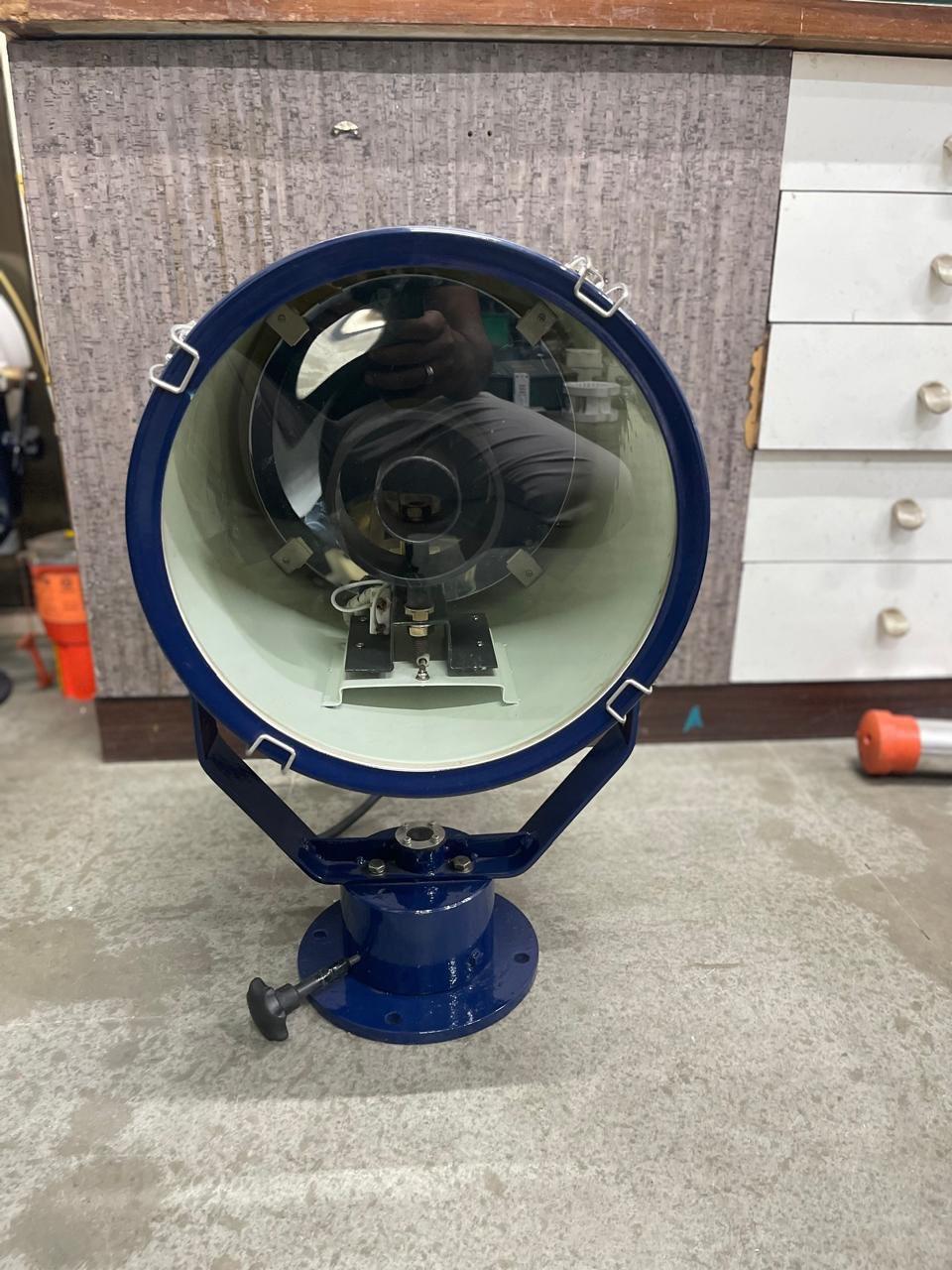 FRANCIS SEARCH LIGHTS 500/1000 WATT 