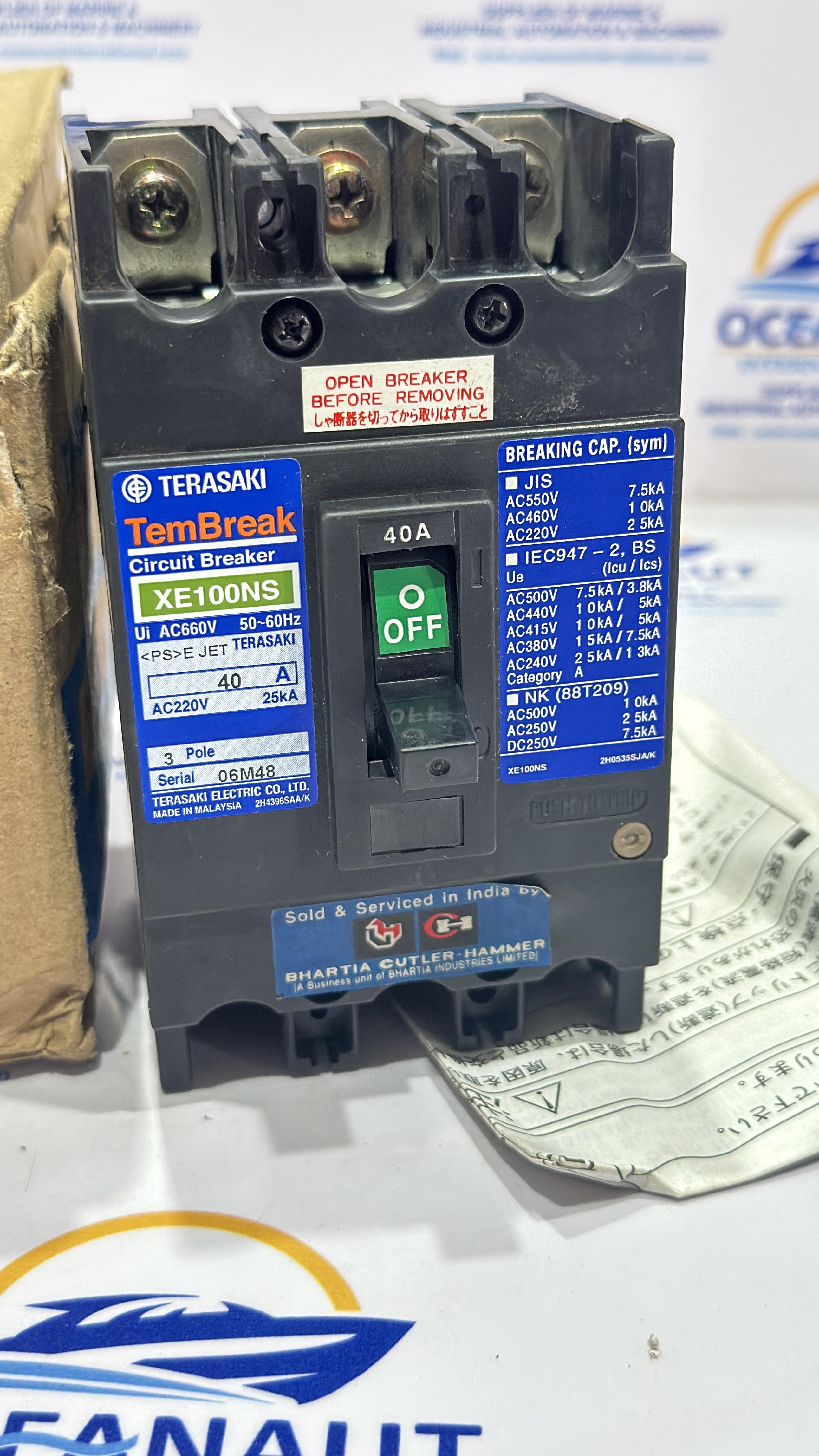 NEW Terasaki Electric XE100NS Circuit Breaker 3 Pole AC220V 25KV